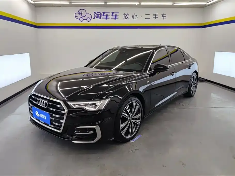 Audi A6L — фото 1