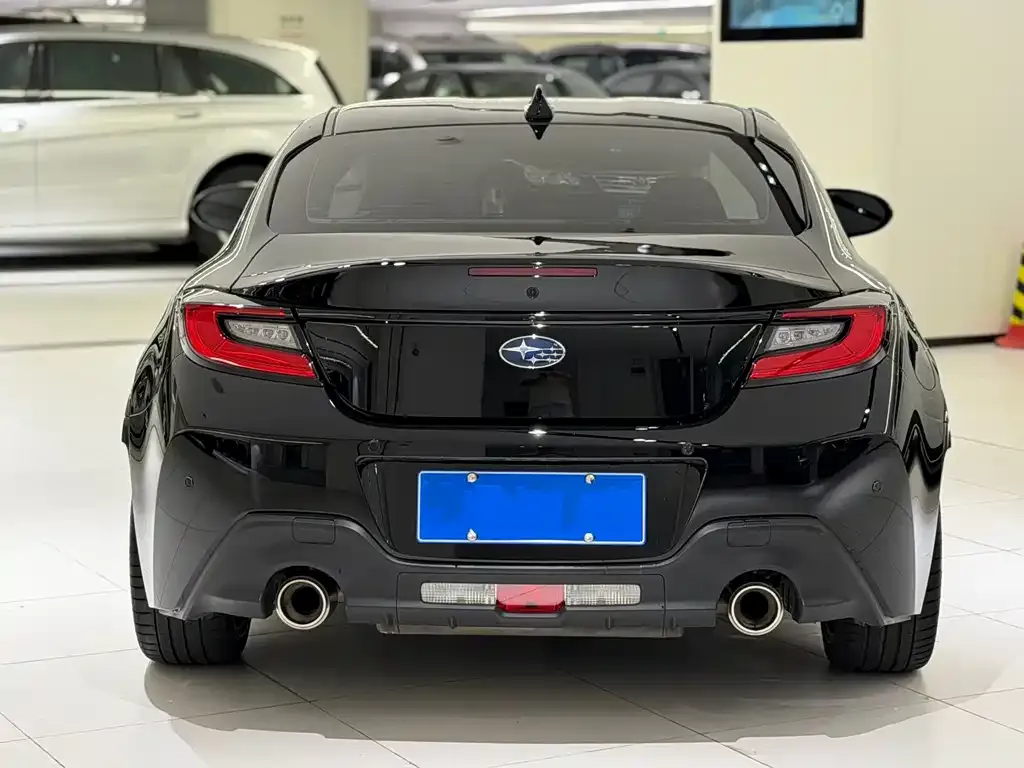 Subaru BRZ — фото 5