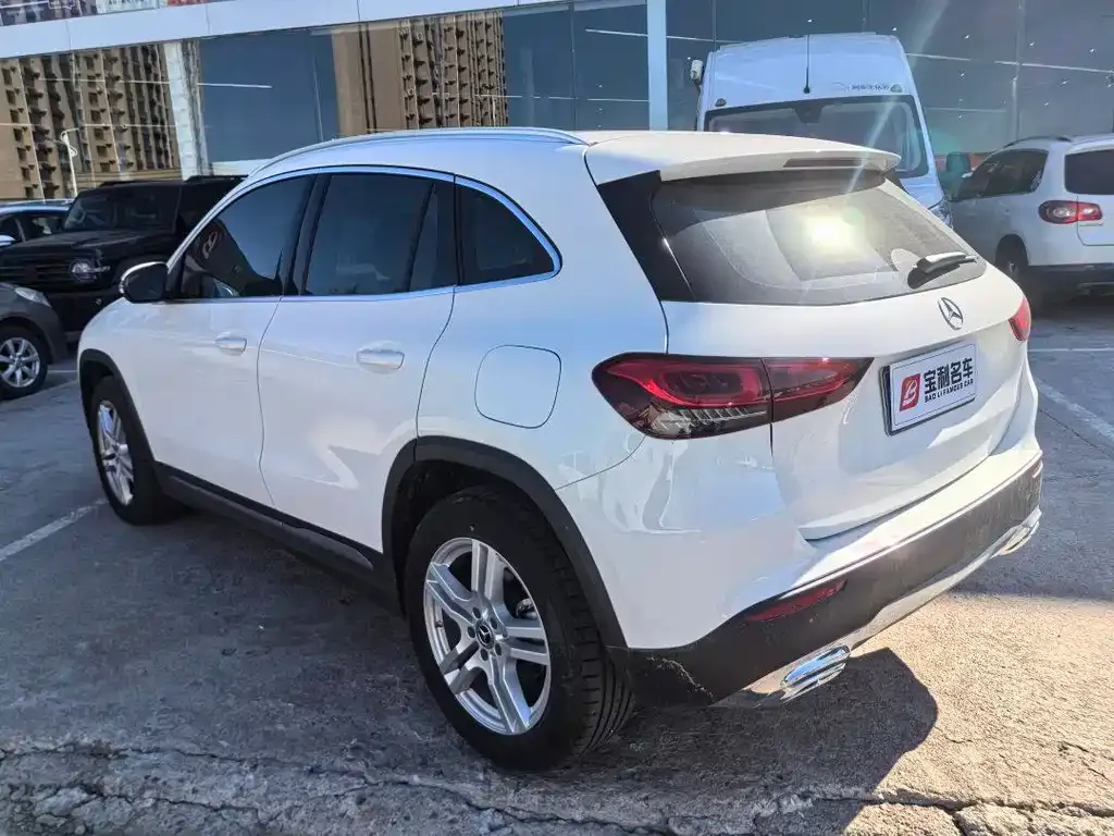Mercedes-Benz GLA — фото 2