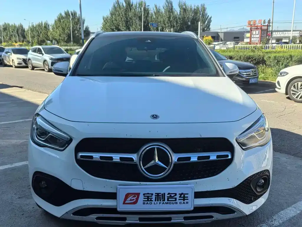 Mercedes-Benz GLA — фото 3