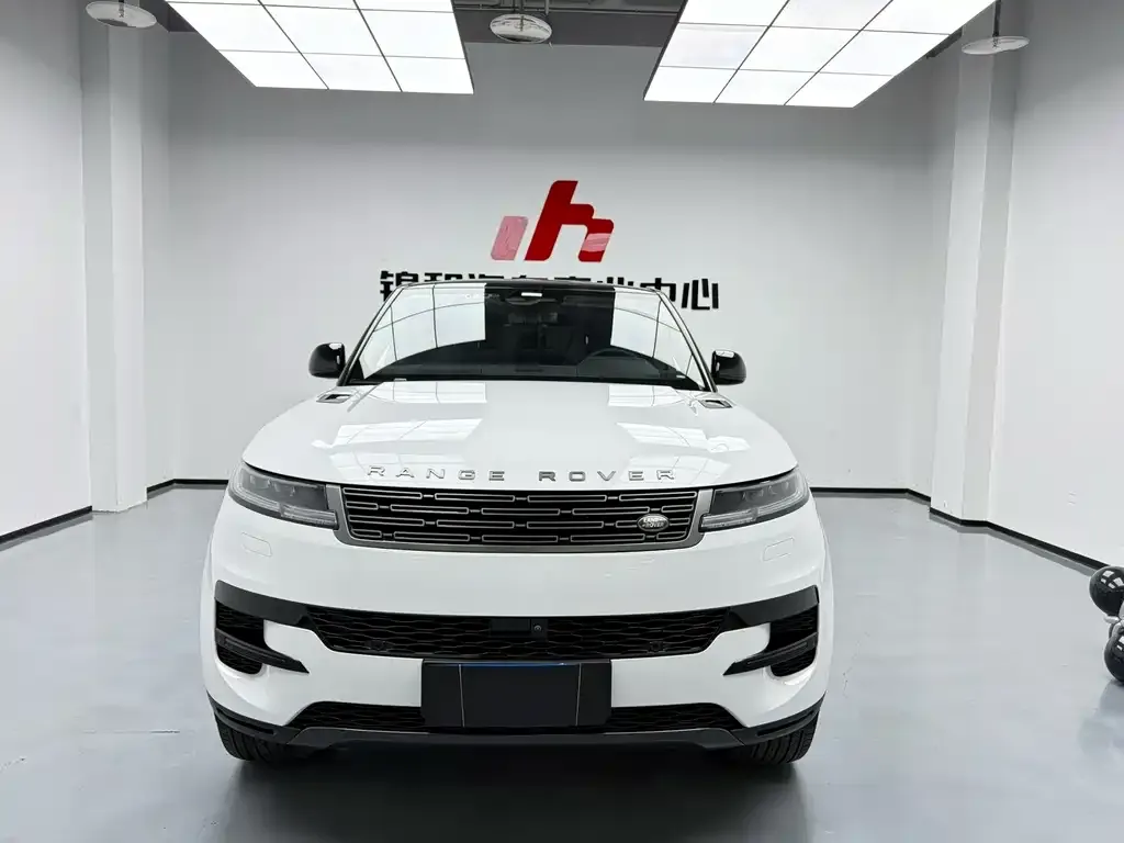 Land Rover Sport — фото 1