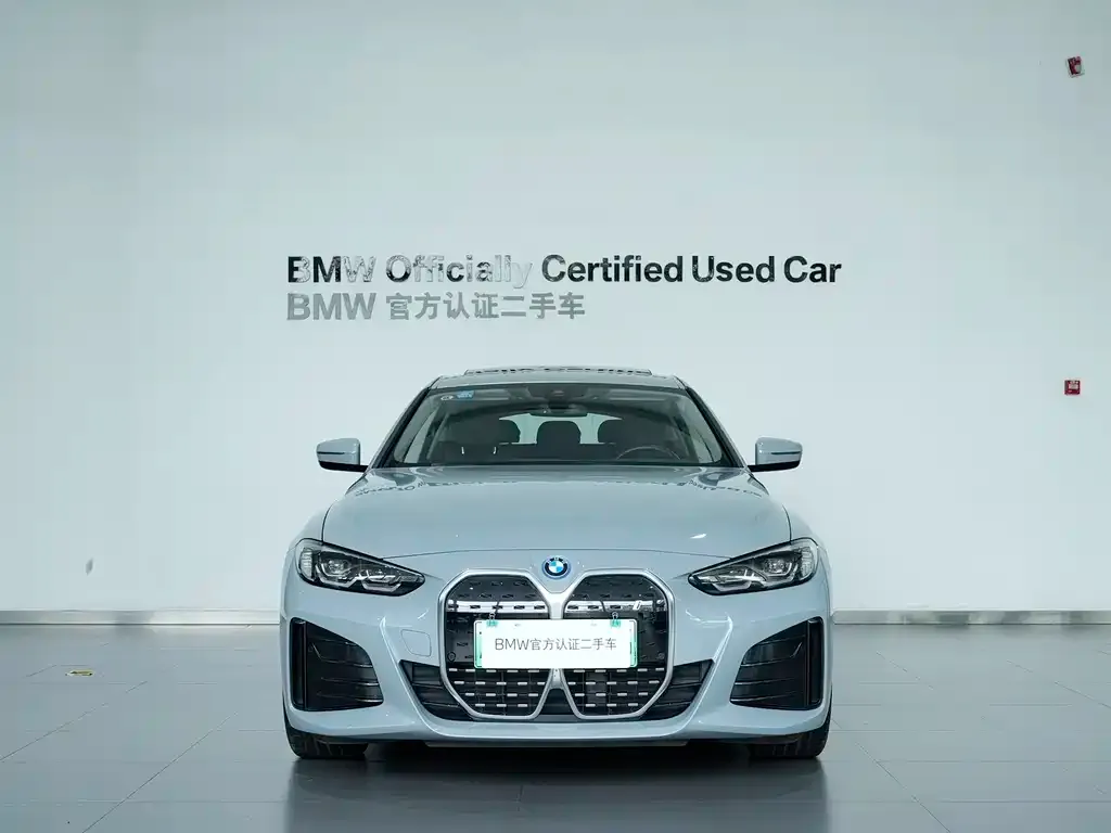 BMW i4 — фото 4