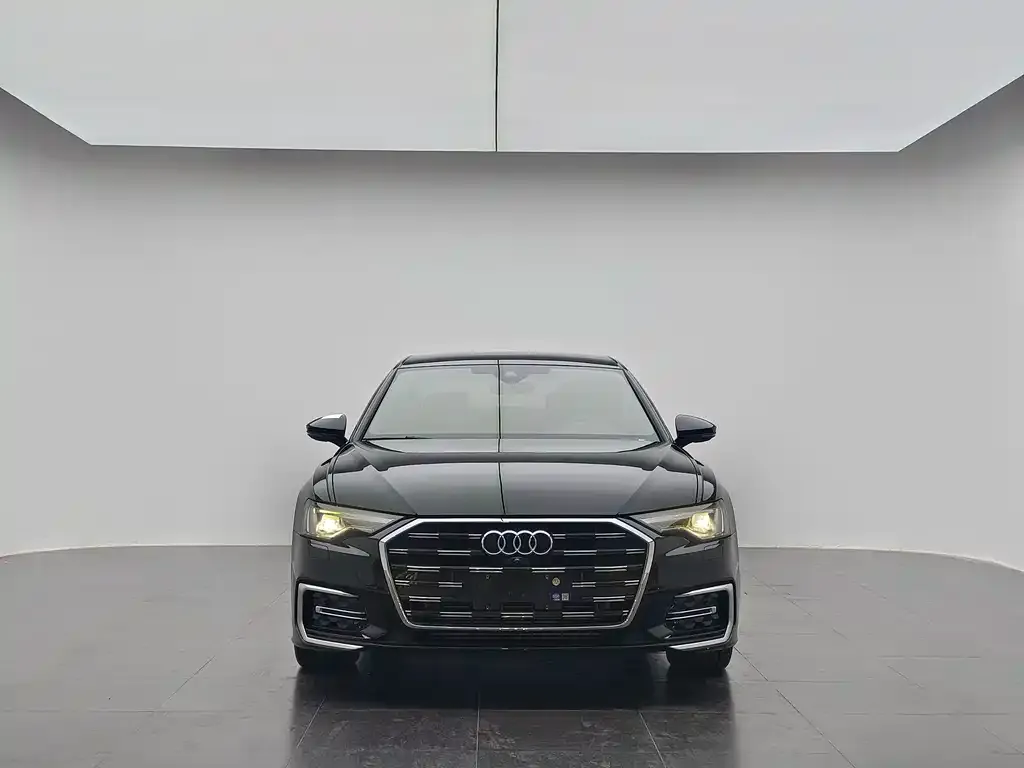 Audi A6L — фото 2