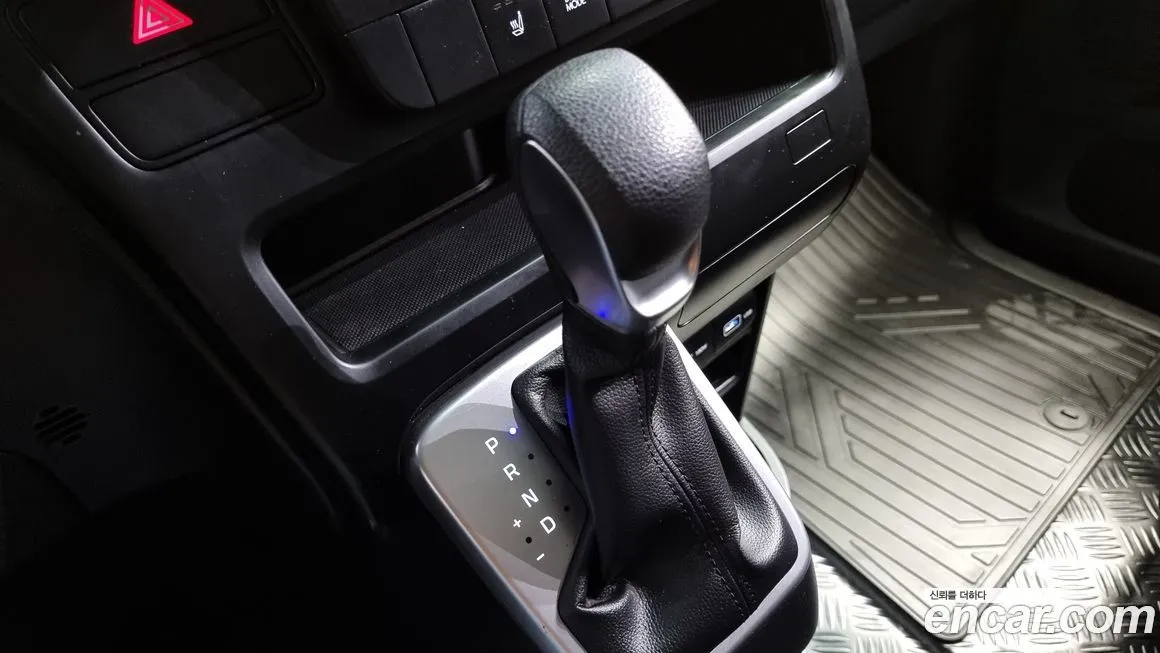 Hyundai Staria — фото 9