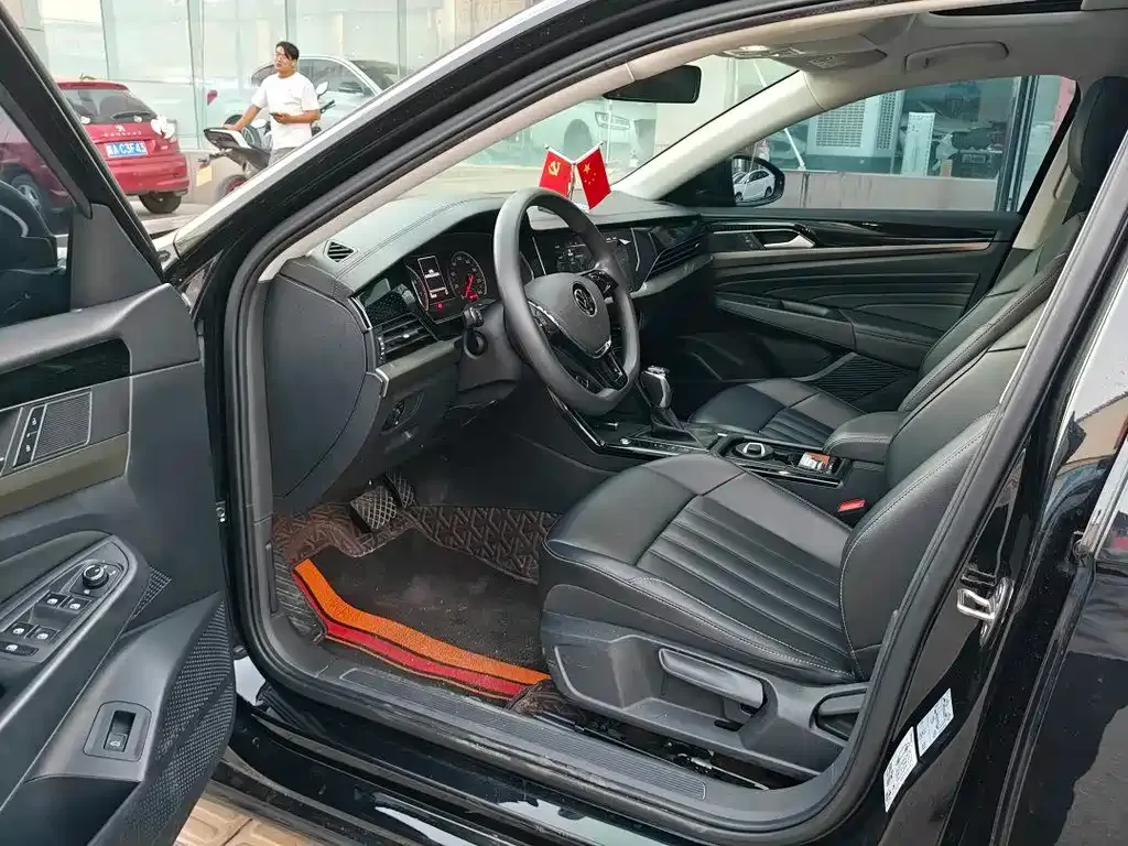 Volkswagen Passat — фото 4