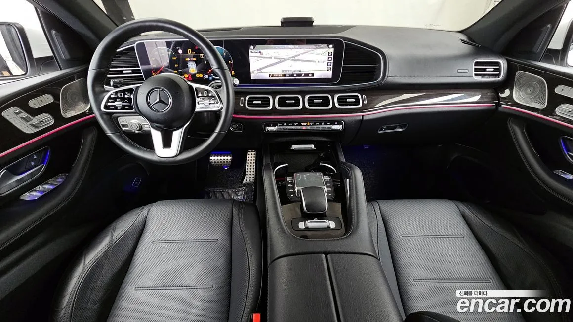 Mercedes-Benz GLE-Class — фото 7