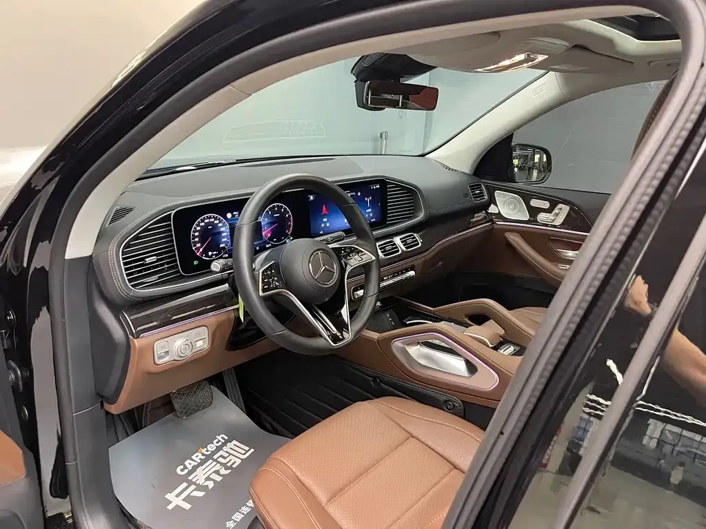 Mercedes-Benz GLE — фото 10