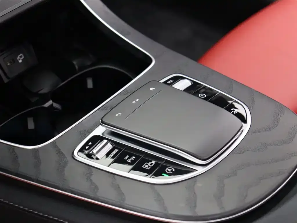 Mercedes-Benz E-Class (Import) — фото 9