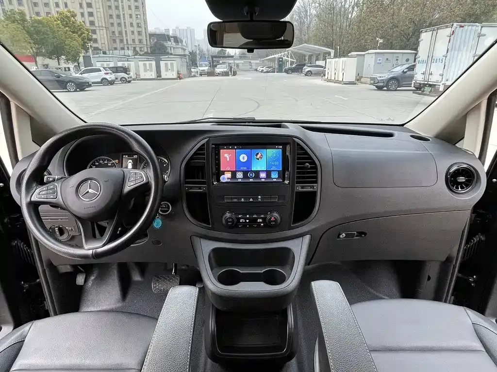 Mercedes-Benz Vito — фото 7