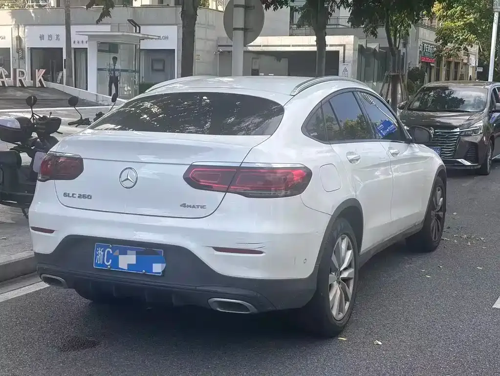 Mercedes-Benz GLC Coupe — фото 9
