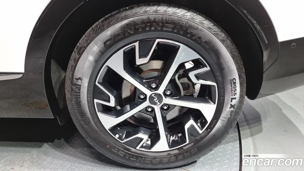 Kia Sportage — фото 5