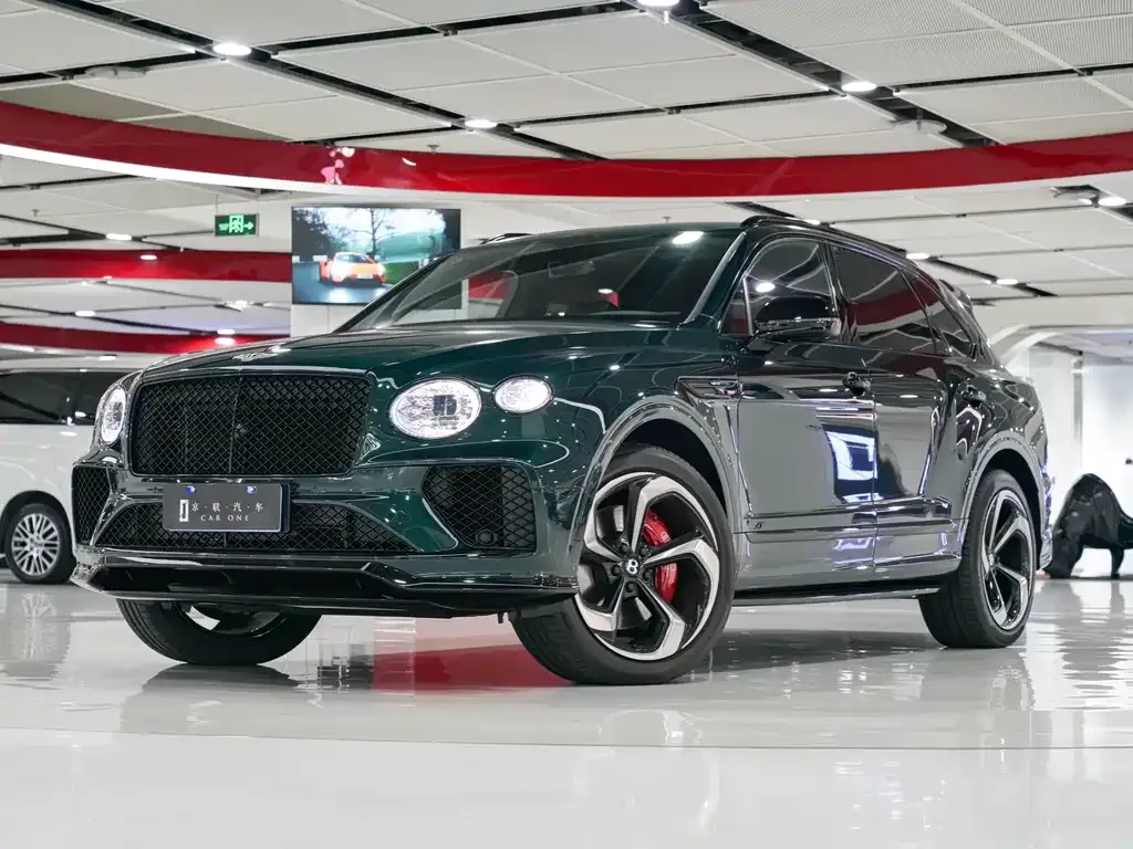 Bentley Bentayga — фото 1