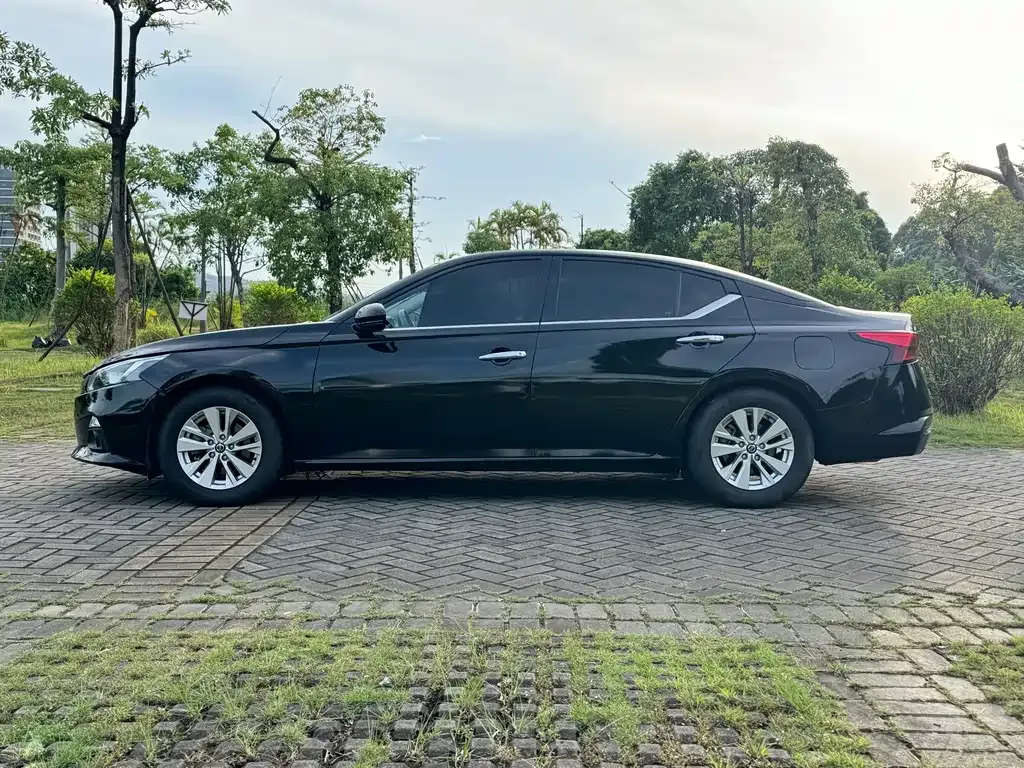 Nissan Teana — фото 5