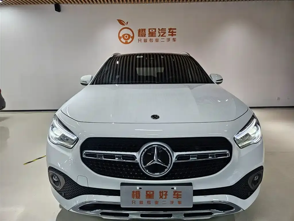 Mercedes-Benz GLA — фото 2