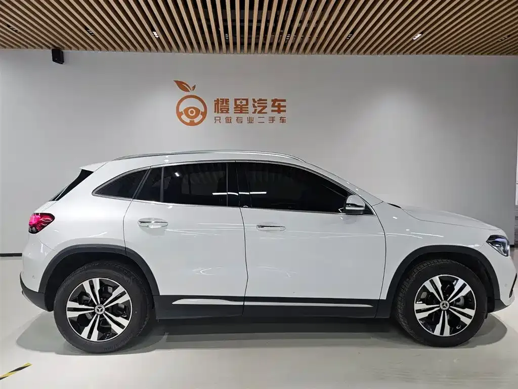 Mercedes-Benz GLA — фото 3