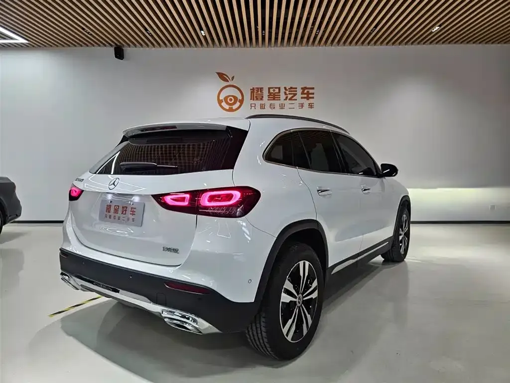 Mercedes-Benz GLA — фото 4