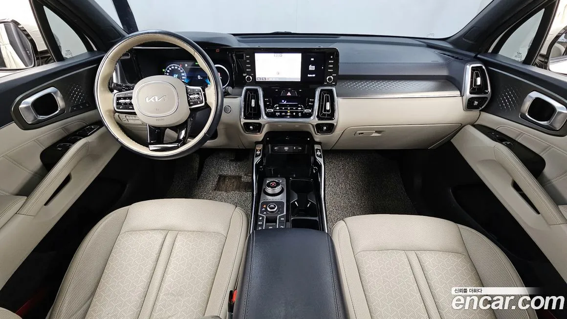 Kia Sorento — фото 7