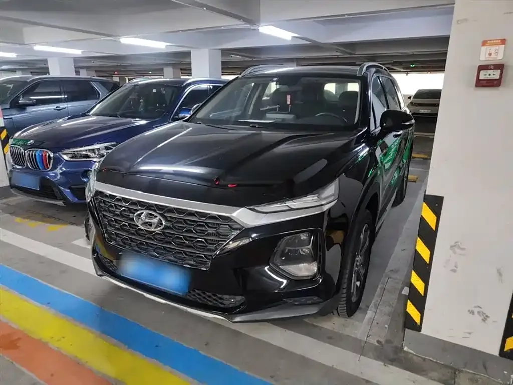 Hyundai Santa Fe — фото 2