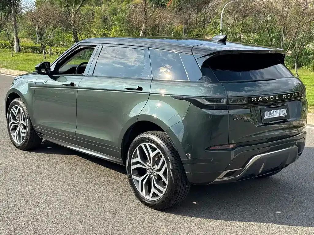 Land Rover Evoque — фото 6