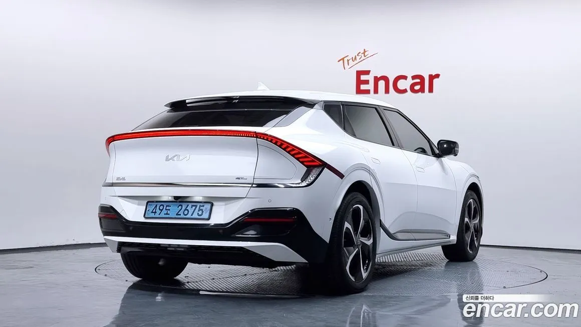 Kia EV6 — фото 2