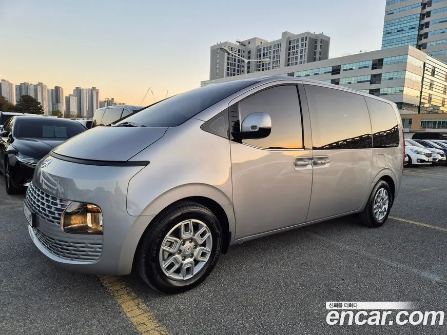 Hyundai Staria — фото 3