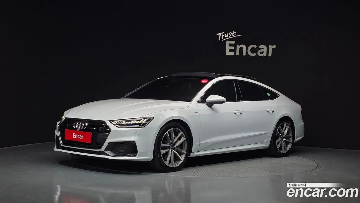 Audi A7 — фото 1