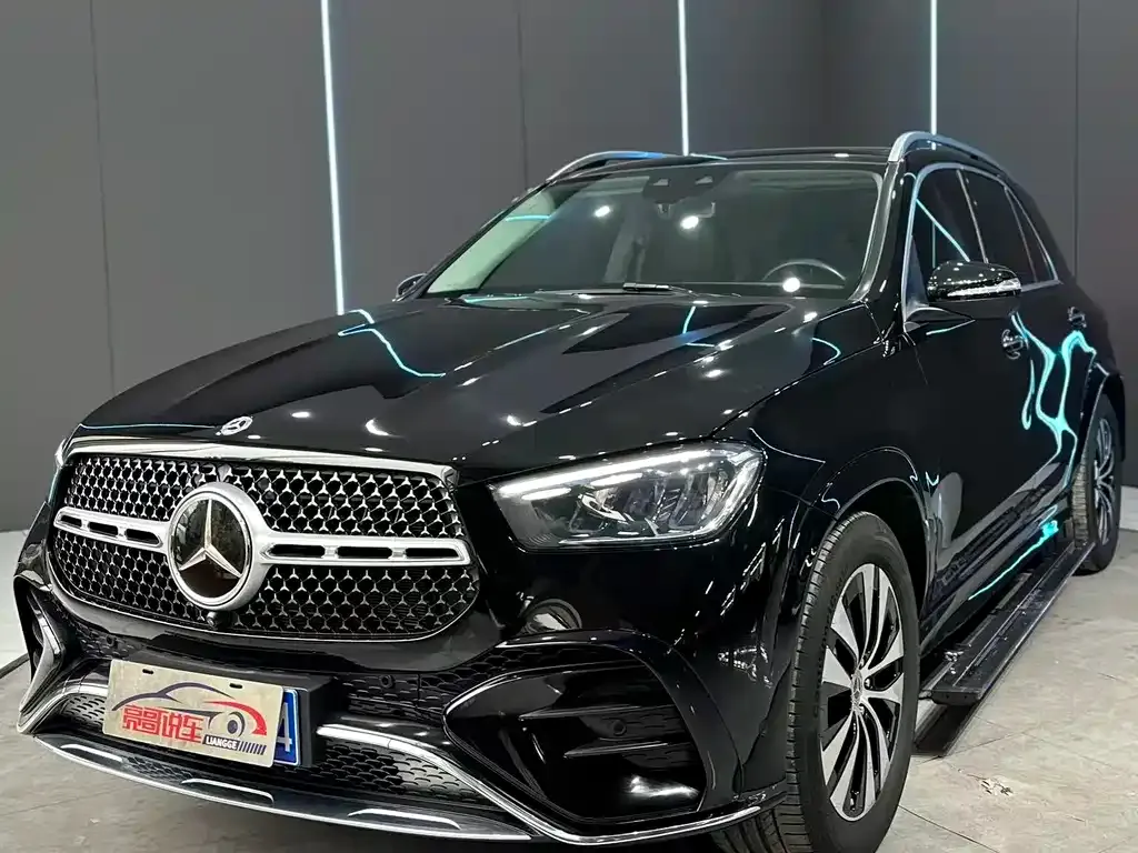 Mercedes-Benz GLE — фото 1