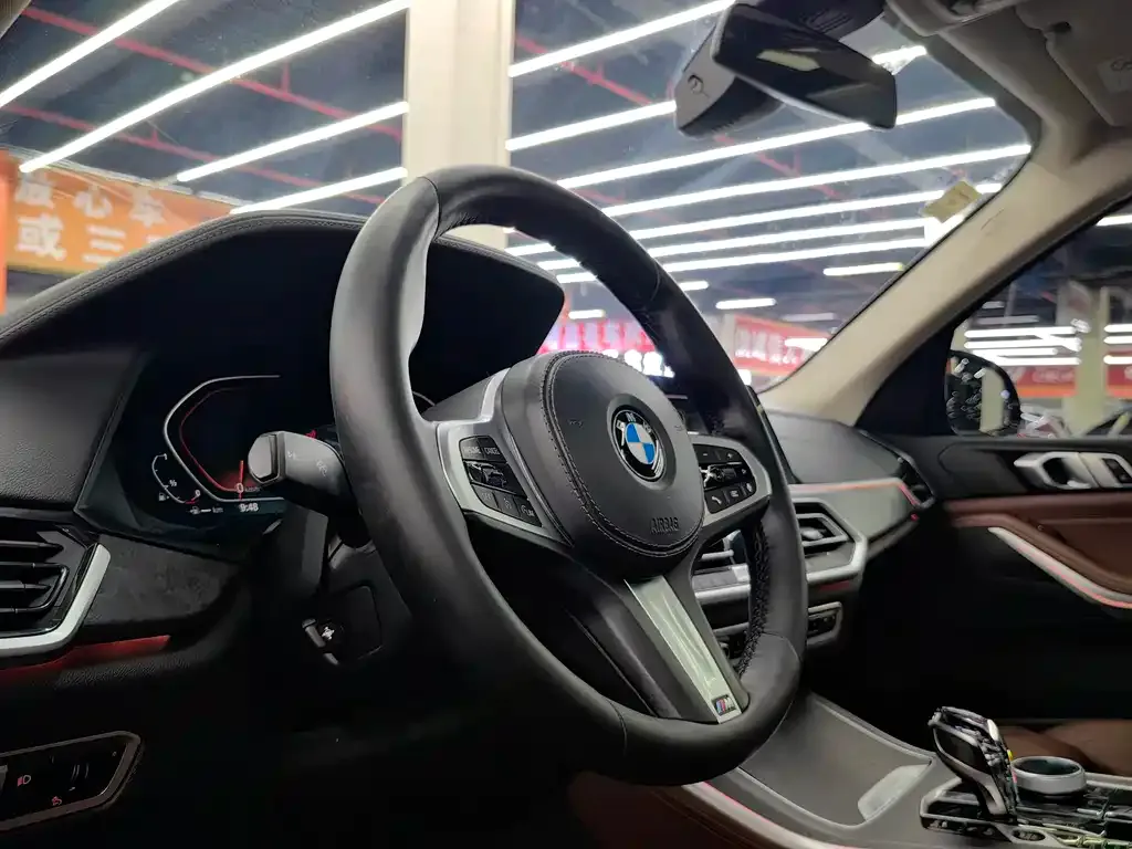 BMW X5 (Import) — фото 6