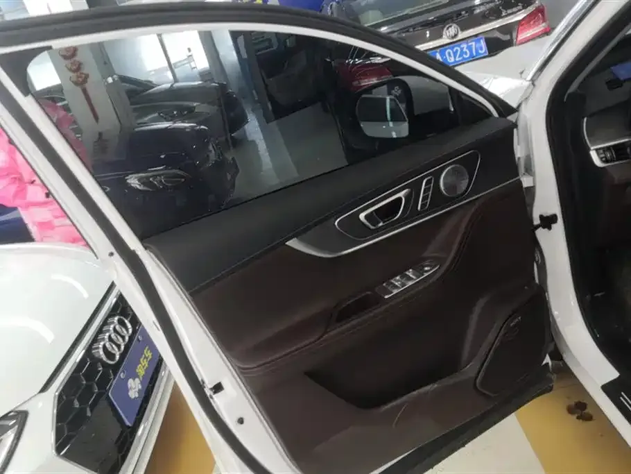 Chery Tiggo 8 PRO — фото 7