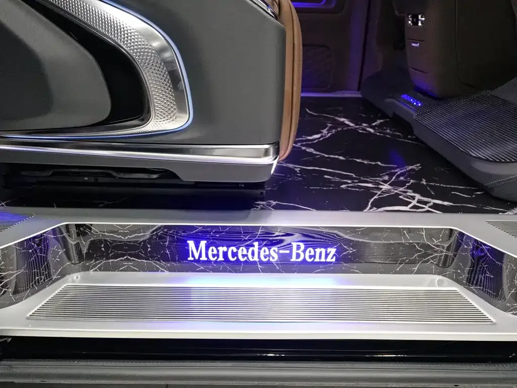Mercedes-Benz Vito — фото 8