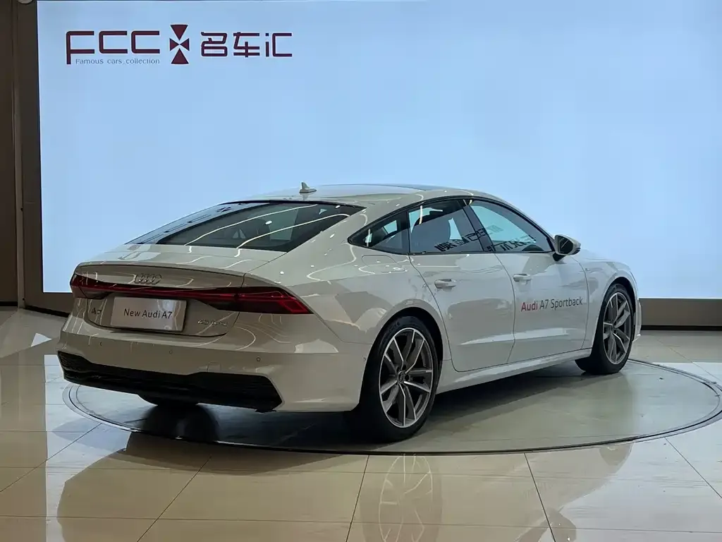 Audi A7 — фото 4
