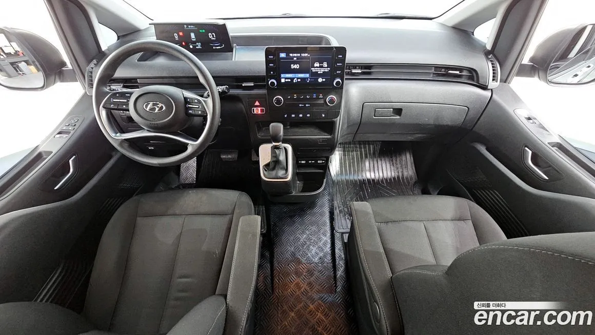 Hyundai Staria — фото 7