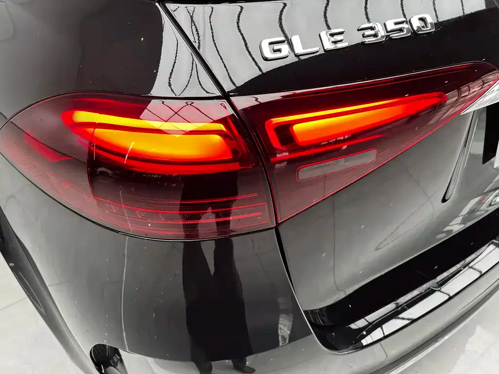 Mercedes-Benz GLE — фото 5