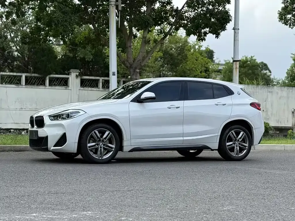 BMW X2 — фото 3