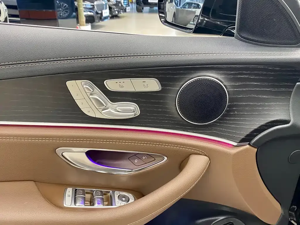 Mercedes-Benz E-Class New Energy — фото 10