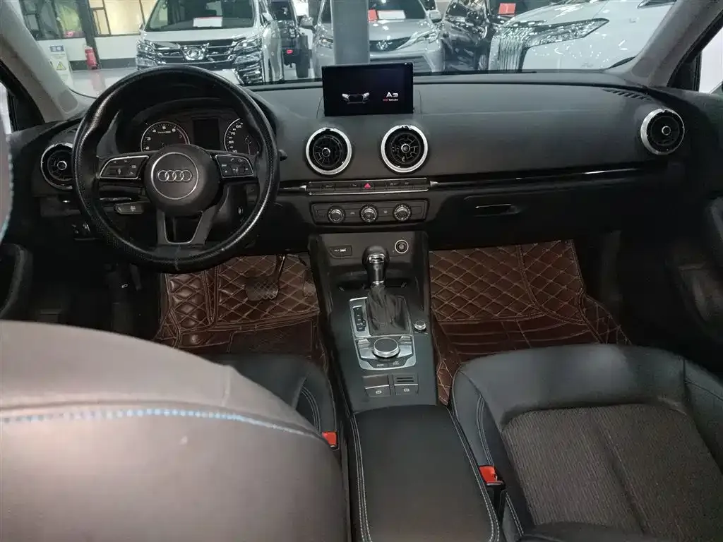 Audi A3 — фото 10