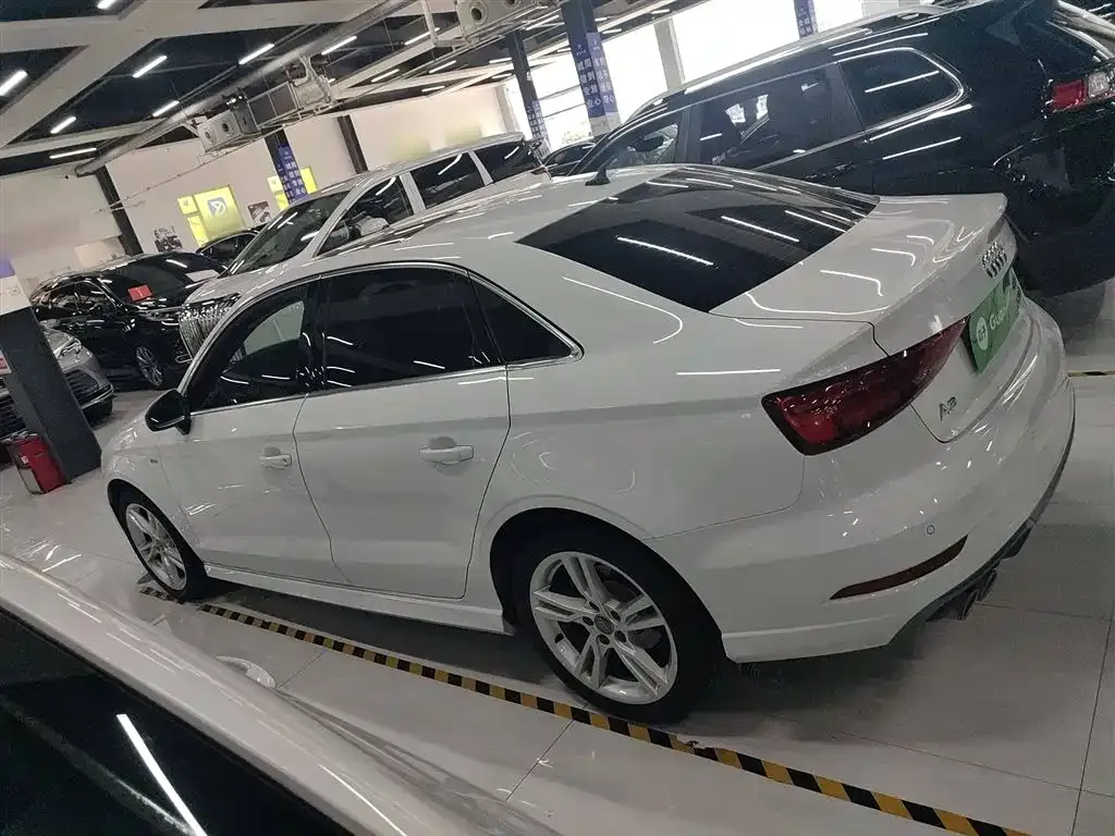 Audi A3 — фото 7