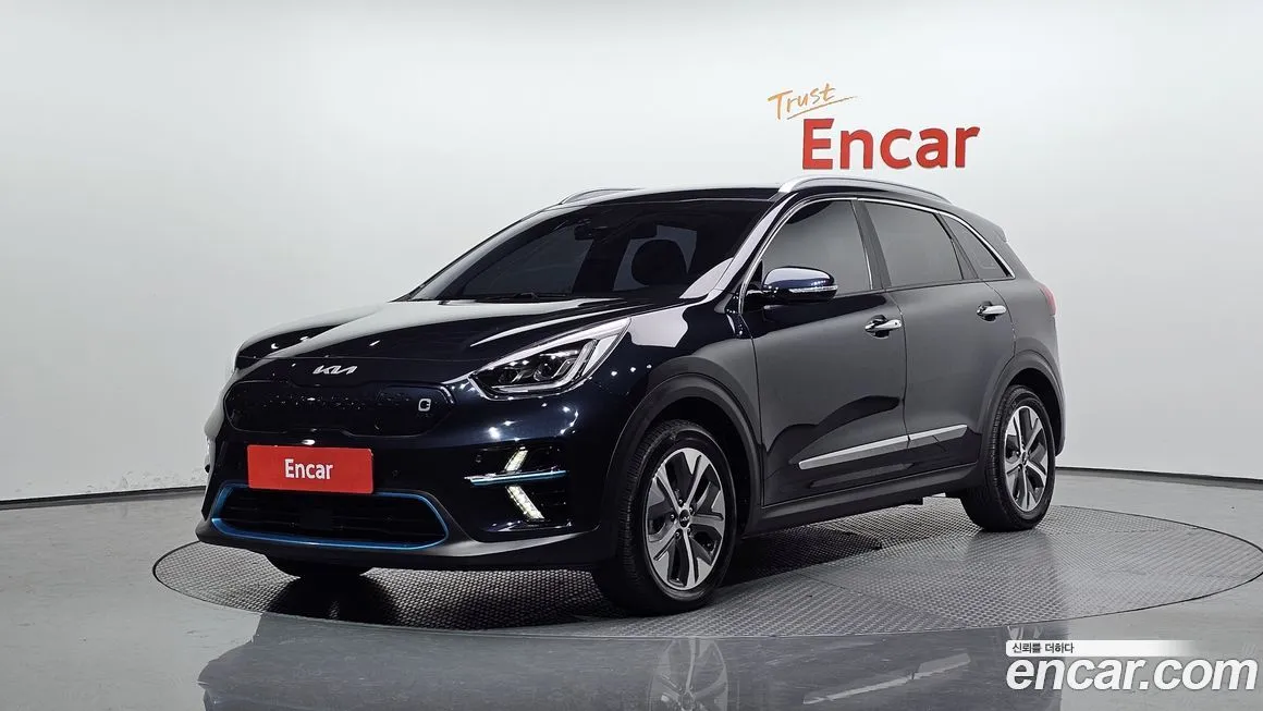 Kia Niro — фото 1