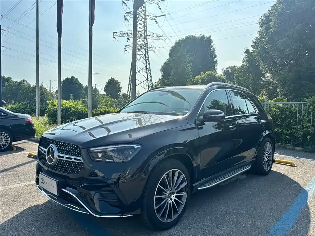 Mercedes-Benz GLE — фото 1