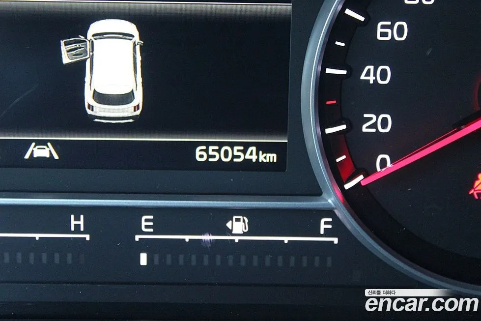 Kia Sorento — фото 8