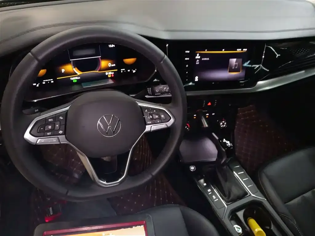Volkswagen Passat — фото 10