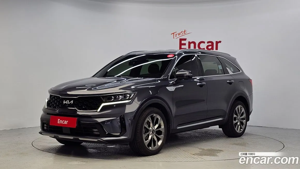 Kia Sorento — фото 1