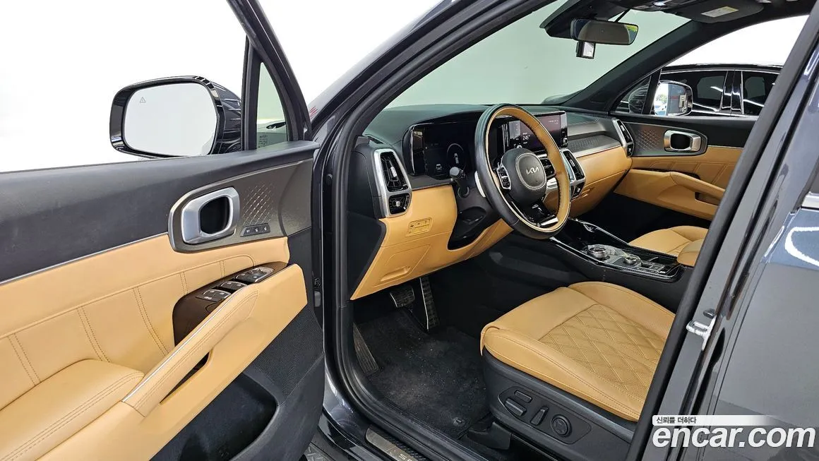 Kia Sorento — фото 10