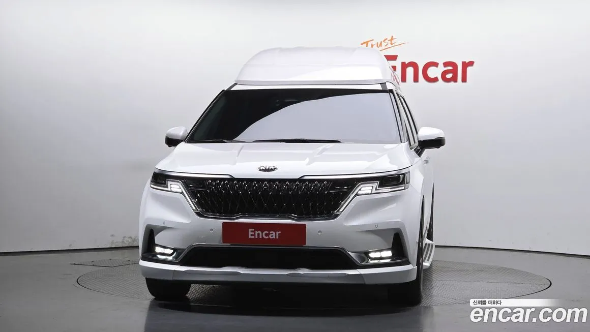 Kia Carnival — фото 3