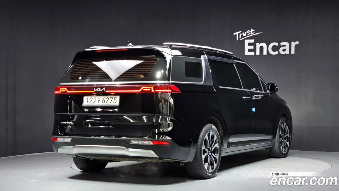 Kia Carnival — фото 2