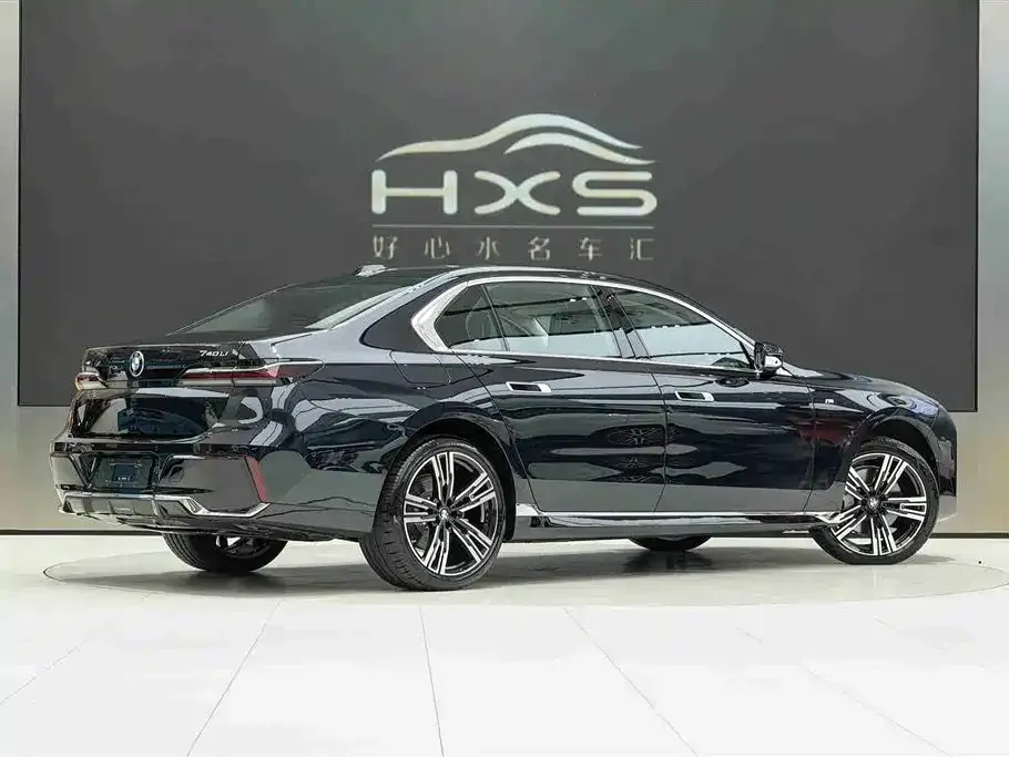 BMW 7 Series — фото 4