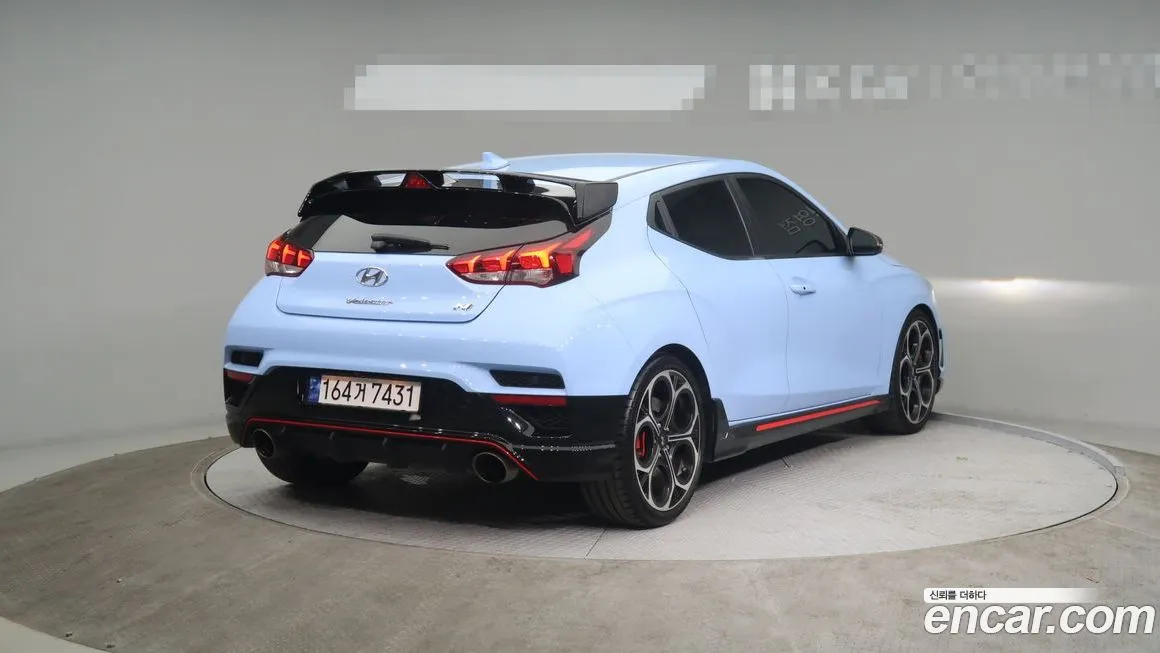 Hyundai Veloster — фото 2