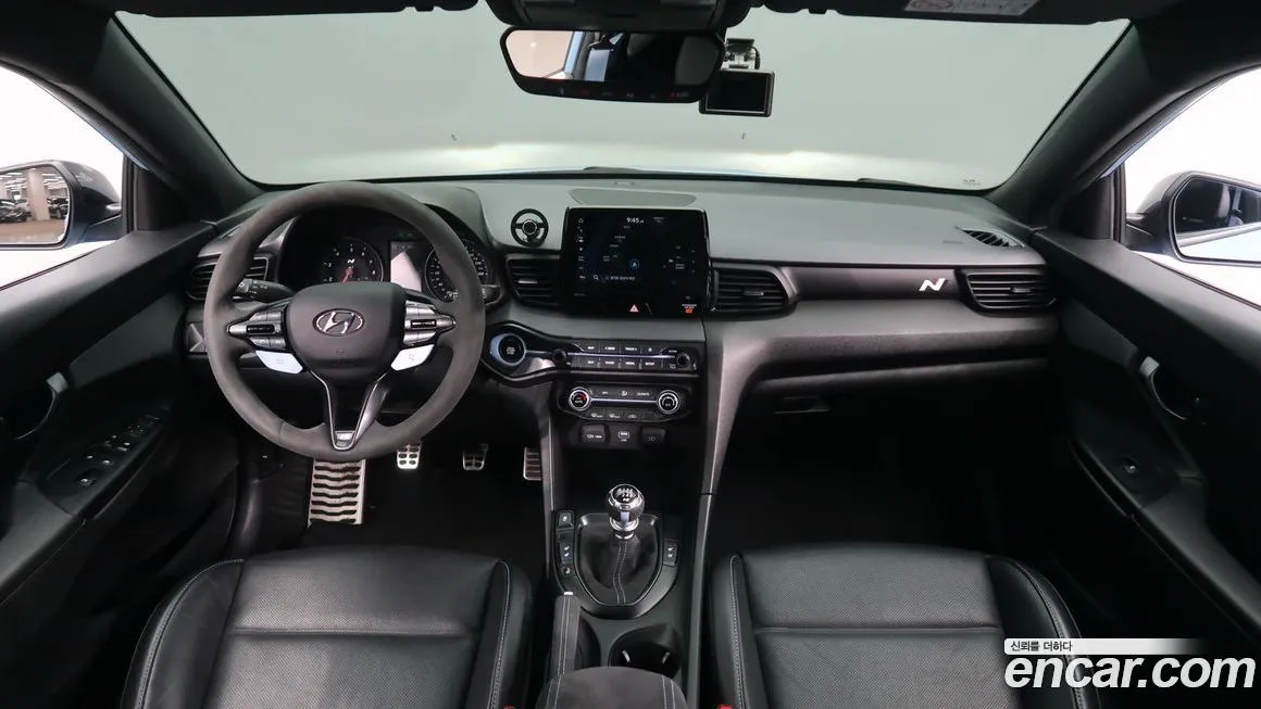 Hyundai Veloster — фото 7