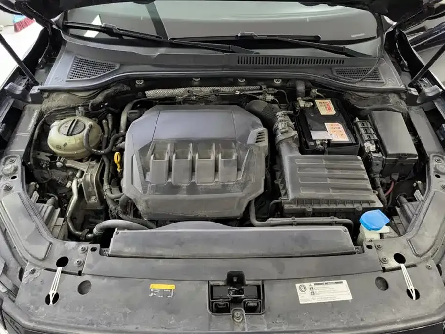 Volkswagen Passat — фото 10