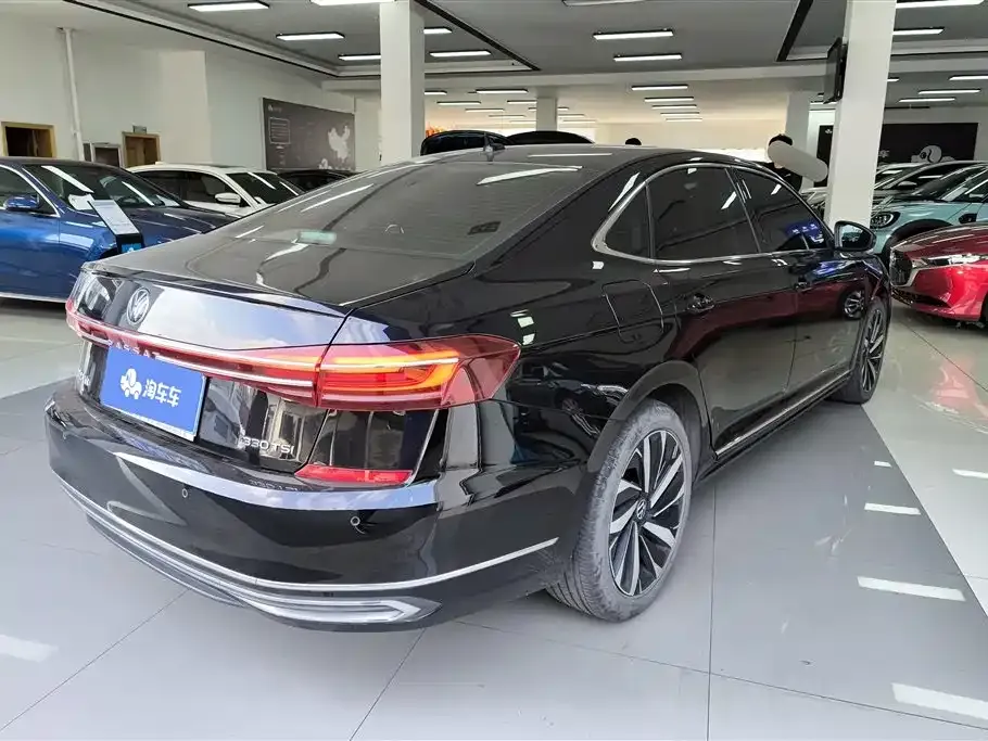 Volkswagen Passat — фото 3